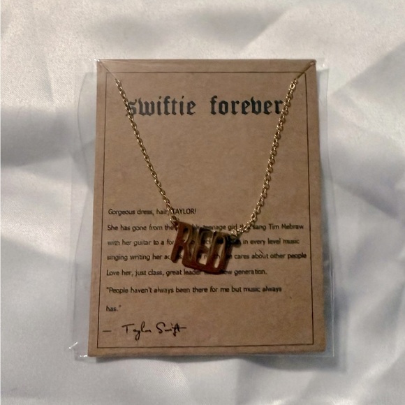 Taylor Swift Red Necklace - Picture 1 of 1